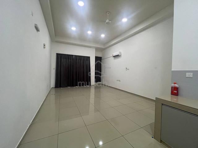 D'Carlton Seaview Residences 1
