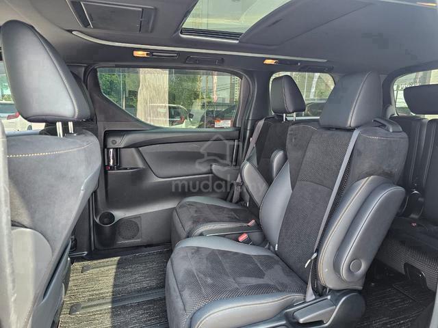 [ SUNROOF ] 2020 Toyota ALPHARD 2.5 S TYPE GOLD - 4