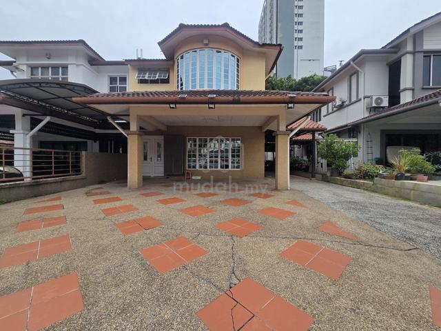 NEAR LRT⭐ SEMI D Double Storey Jalan Plumbum Seksyen 7 Shah Alam 1