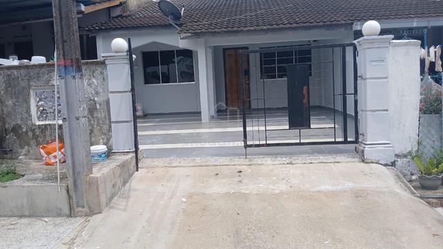 Single Storey Taman Tun Aminah House For Rent 1