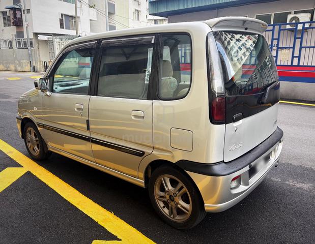 Perodua Kenari 1.0 EZ Auto - 2