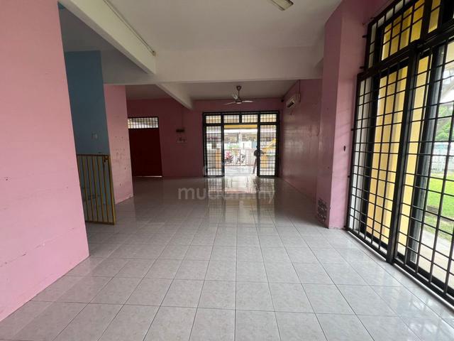 2-Storey Corner unit @ Taman Serumpun @ Bare Unit @ Berapit 5