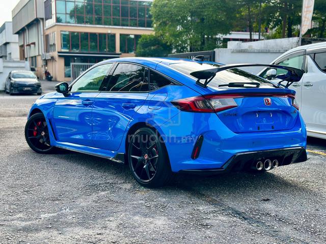 Honda Civic FL5 Showroom Condition - 3