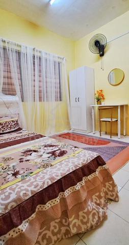 Female Room Rental [Master Bedroom+Parking] [Zoo Negara Melawati Mall] 1