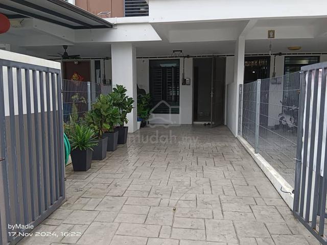 For Sales - Landed House at Putra Perdana Puchong RM499,000 1