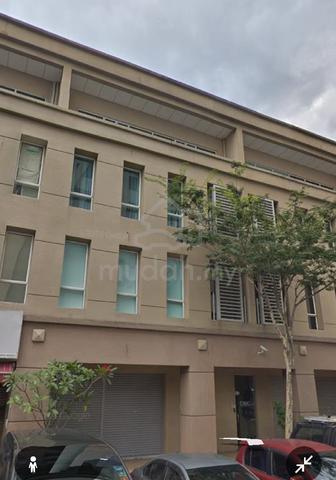 Shop lot in Sunway Damansara  1