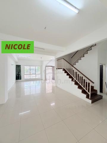 Georgetown Jelutong 3 Storey Link House Spacious Design 1