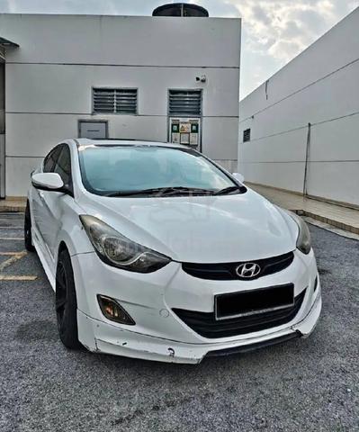 2014 Hyundai ELANTRA 1.8 PREMIUM (A) - 1