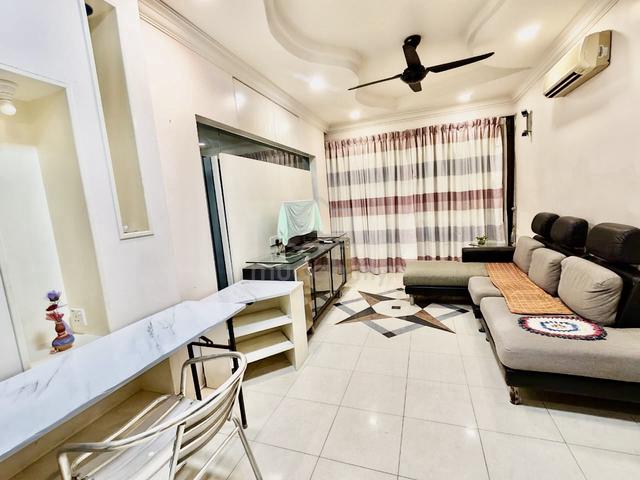 E-Park Condominium 1