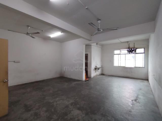 For Rent Jalan Impiana Kelapa Sawit First Floor 1
