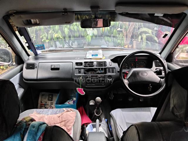 2000 Toyota UNSER 1.8 GLi (M), KAJANG - 5