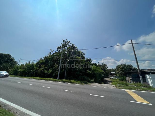 Tanah Kosong (Main Road) Untuk Dijual @ Kampung Sungai Balak Kajang 2