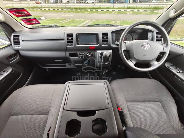 2023 Toyota HIACE 2.5 (M) Panel Van - 5