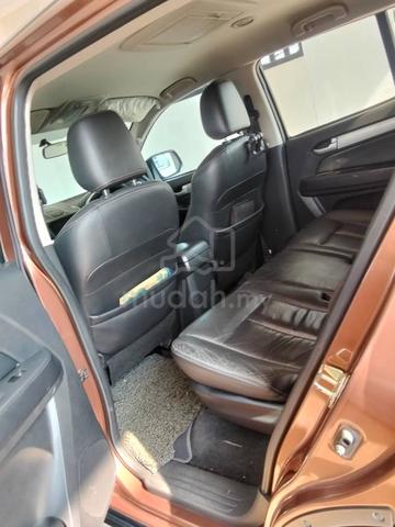 2015 Isuzu MU-X 2.5 4x4 (A) - 4