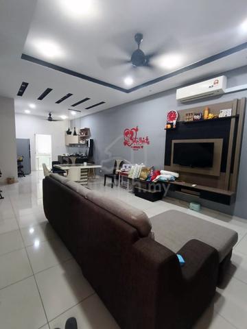 Pulai Jaya Double Storey Terrace House For Sales 1