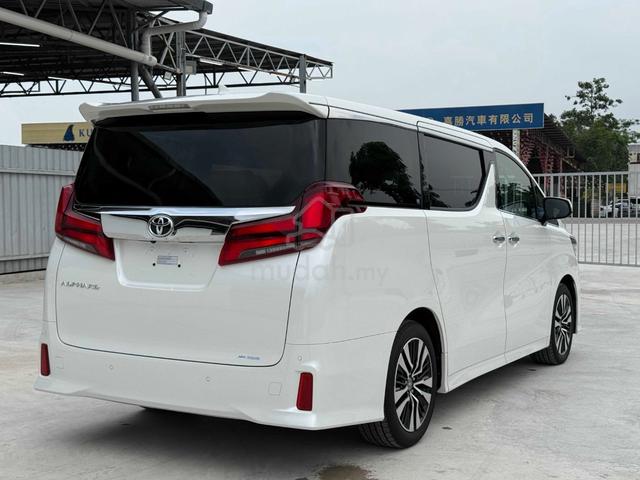 LIKE NEW/NO ROOF/2021 Toyota ALPHARD 2.5 SC - 2