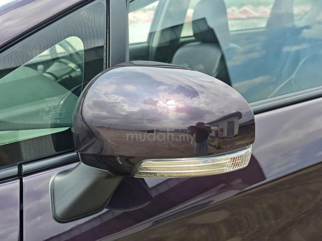TOYOTA PRIUS 1.8 LUXURY (Hybrid) FULL SERVICE 91K - 5