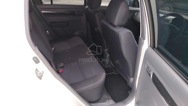 2012 Suzuki SWIFT 1.5 GLX FACELIFT (A) - 5