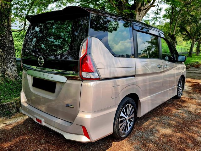 Nissan Serena 2.0 S-HEV Premium HighwayStar 87k KM - 2