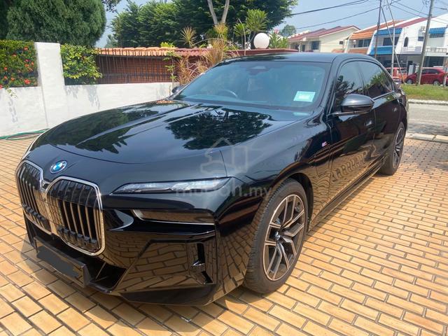2024 BMW 750e xDrive M Sport Pure Excellence - 3