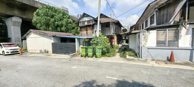 Tanah Corner Lot Banglo For Sale Datuk Keramat 3,799 sqft near LRT 1