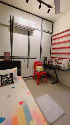 Single Room at Suriamas Condominium pjs10 Zero Deposit Fully Furnish 1