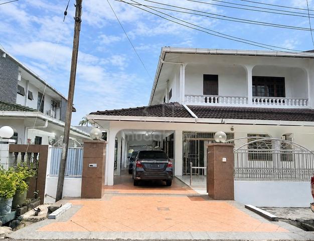DOUBLE STOREY SEMI DETACHED HOUSE FOR RENT AT BATU KAWA KUCHING Srw 1