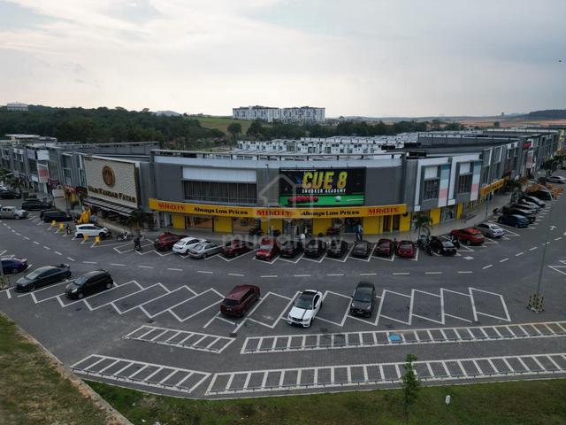 Sendayan 1st floor shoplot for rent with high occupancy rate area 1