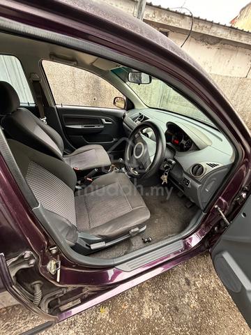 2010 Proton SAGA 1.3 BASE LINE (M) - 5