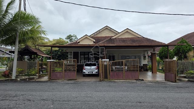 Bungalow 5 Bilik Untuk Dijual 1