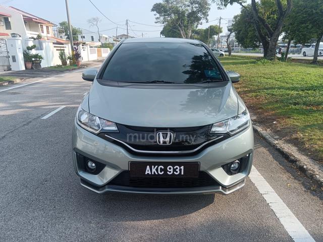 2015 Honda JAZZ 1.5 V (A) - 3