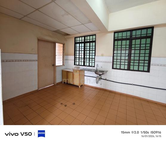 Sri Pelangi Apartment 1