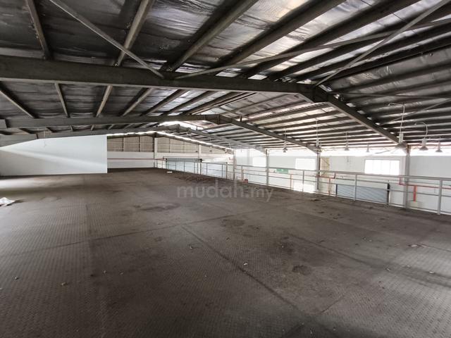 【Land Size 22k Sqft】Detached Warehouse Ayer Keroh Industrial 1