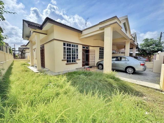 Rumah Setingkat Semi-D Big Build-Up | Bandar Putra Kulai 1
