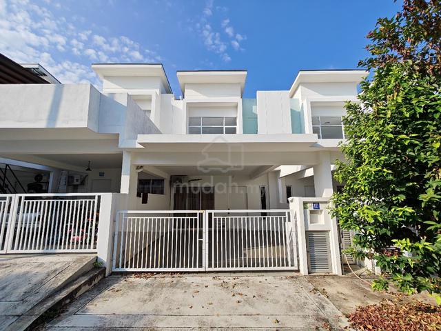 Double Storey Furnished House For Rent at Bandar Sri Sendayan Seremban 1