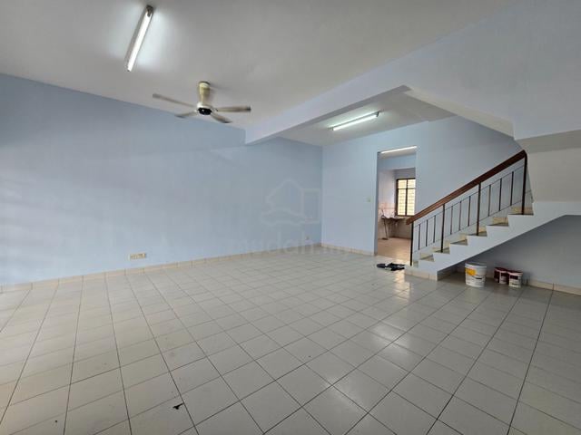 Newly Refurbished Tip Top Condition Bandar Puteri Klang 2 Storey G&g 1