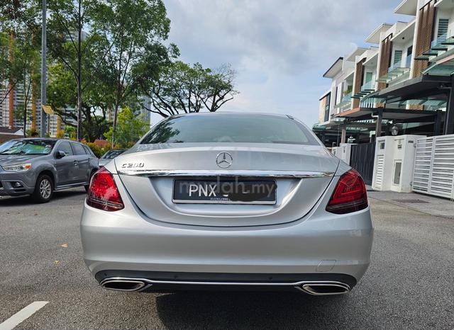 2019 Mercedes Benz C200 1.5 AVANTGARDE FACELIFT - 4