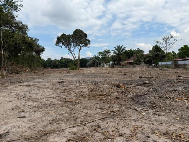 Tanah Lot 4,000 sqft Kampung Sungai Limau, Lunas 1