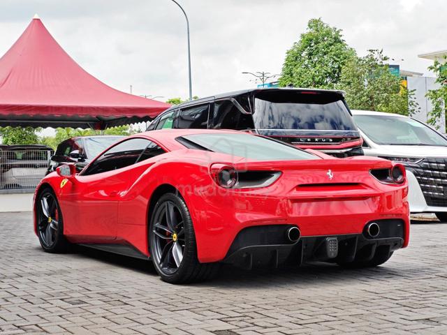 2017 Ferrari 488 GTB 3.9 V8 (A) Guarantee Tip Top - 2