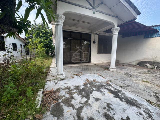 Ipoh Taman Soon Choon Single Storey Intermediate Corner house for sale 1