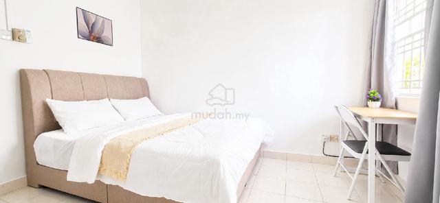 MINIMALISTIC MIDDLE Bedroom BUTTERWORTH/ PERAI 1