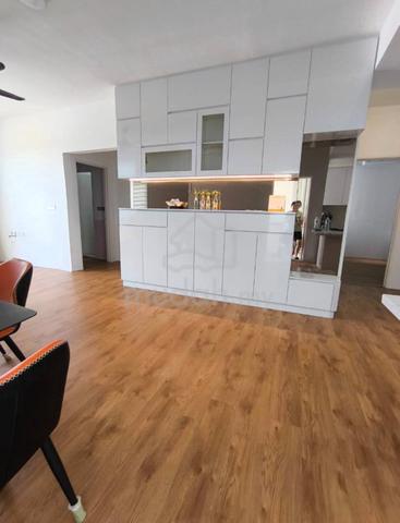 Third Room With Aircond And Bedroom Set For Rent 1