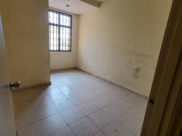 Freehold Bumi Lot Lokasi Cheng Rumah Berhampiran Surau 1