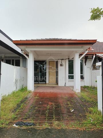 CHEAPEST Single Storey Jalan Makyong Bandar Bukit Raja 1