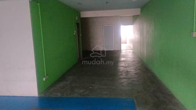 Kedai Di Pekan Kapar 1