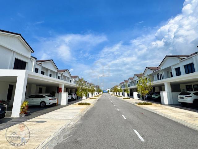 Co-Home (Town House) For Sale 1