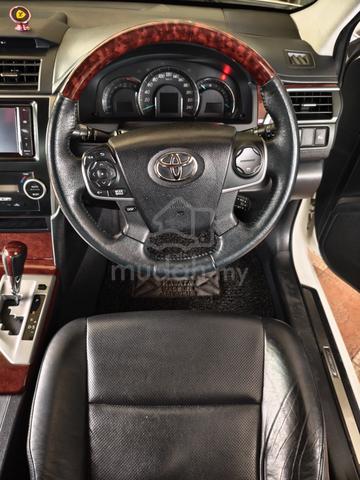 2013 Toyota CAMRY 2.5 V (A) - 4