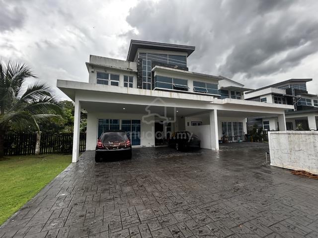 Cheapest CORNER MyDiva Home Perdana Lakeview East with BIG extra land 1