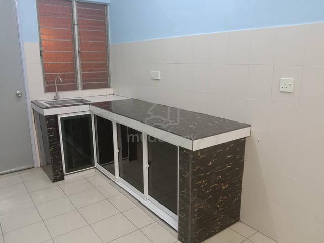 Kasuarina Apartment 1