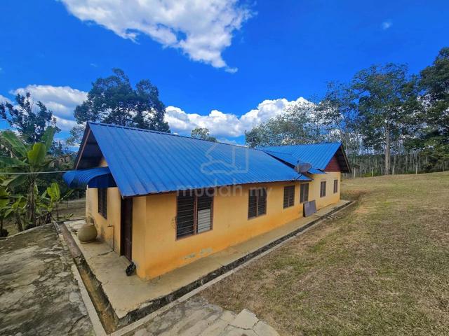 Rumah Kampung Dusun 1.7 Ekar Kuala Pilah Freehold 1